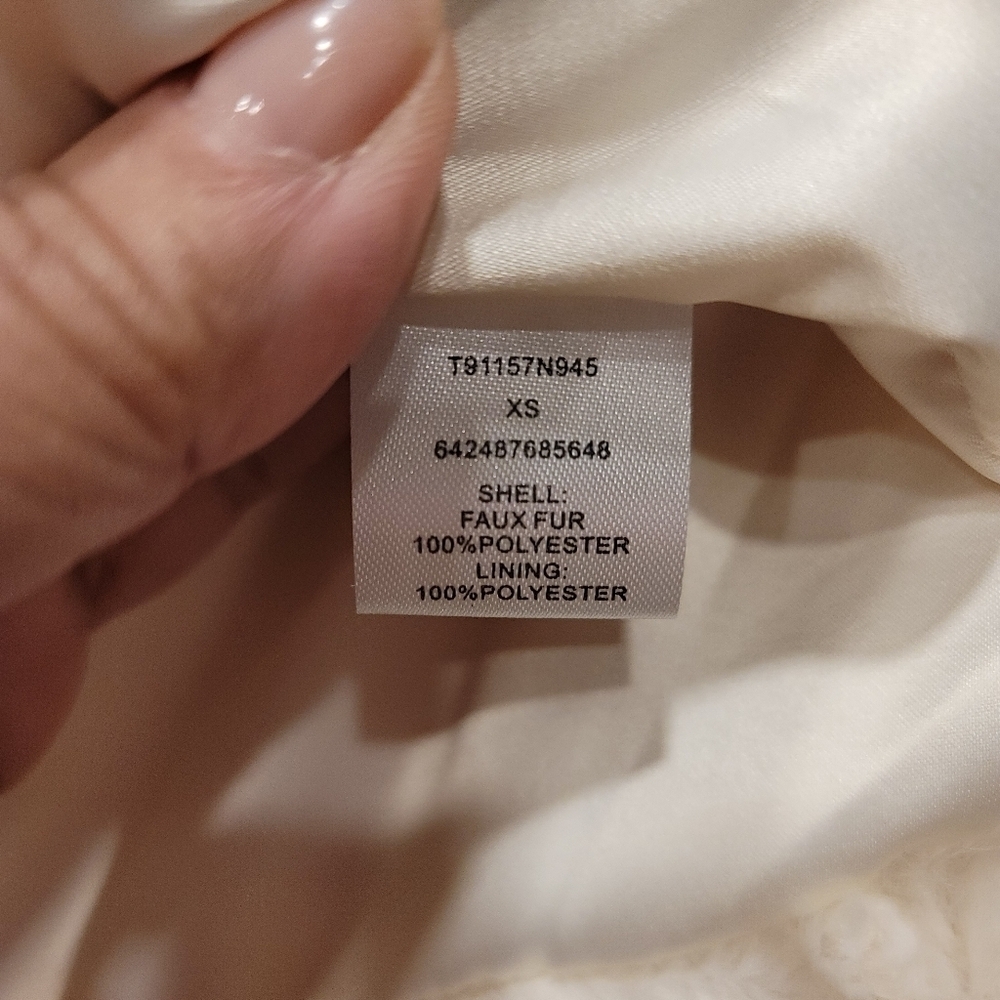 Sz XS Tart Collections Faux Fur Jacket - Picture 6 of 8